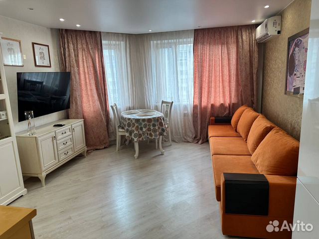 3-к. квартира, 85 м², 15/17 эт. 
3-к. квартира, 85 м², 15/17 эт.