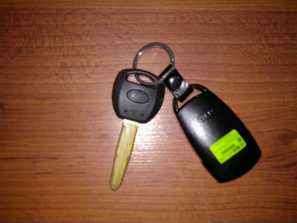 Ключи от Kia 95430-4D061