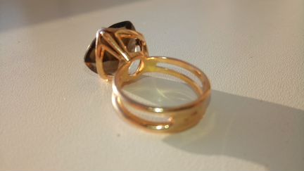 Золотое кольцо с Раух-Топазом