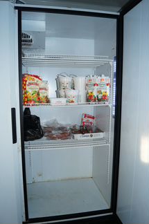 Продается шкаф холодильный