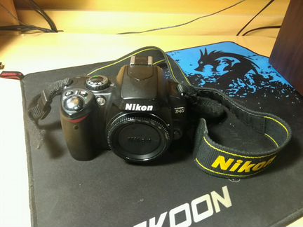 Зеркальный фотоаппарат Nikon D40 без объектива