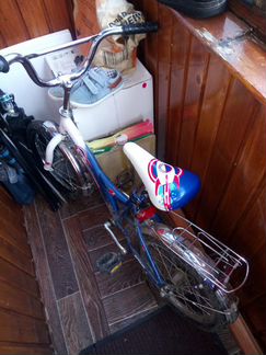 Продам- детский велосипед от 3до7 лет