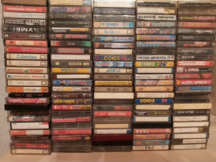 Аудио кассеты, видео кассеты, диски