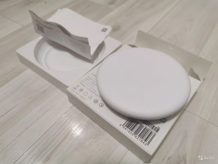 Беспроводная зарядка Xiaomi Mi Charger 20W