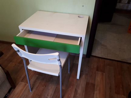 Компьютерный стол со стулом икеа