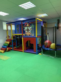 Детский центр (игровая комната)