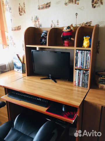 Компьютерный стол
