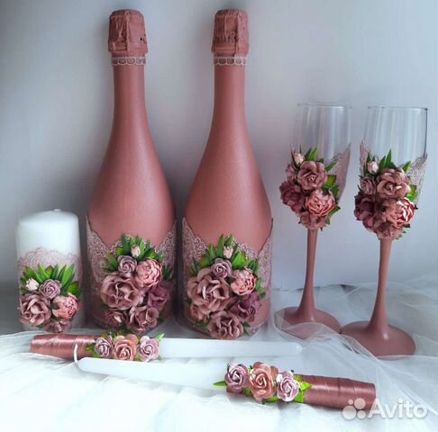 Свадебные аксессуары с цветами