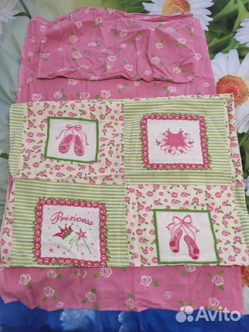 Комплекты постельного белья в детскую кроватку