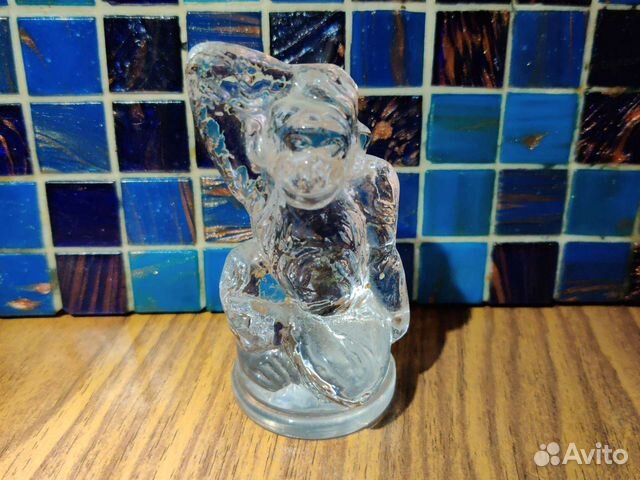 Стеклянные фигурки