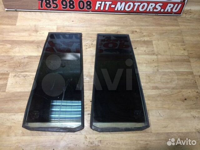 Стекло глухое Toyota Land Cruiser 100