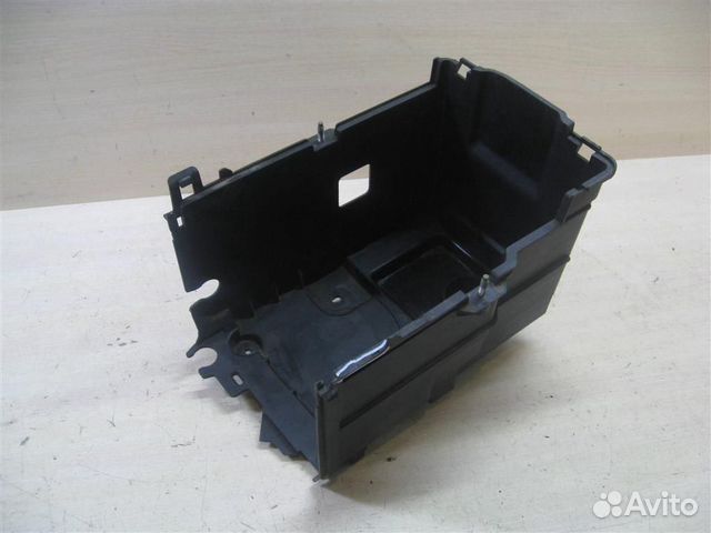 Площадка под акб Mazda 3 (BL) 2010