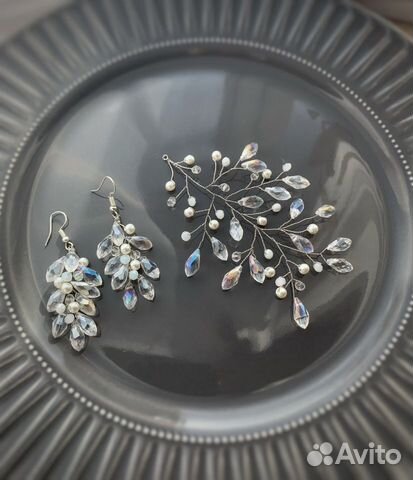 Украшение на волосы