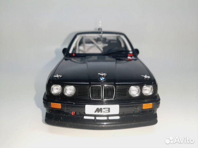 BMW M3 DTM E30 (Autoart 1:18)