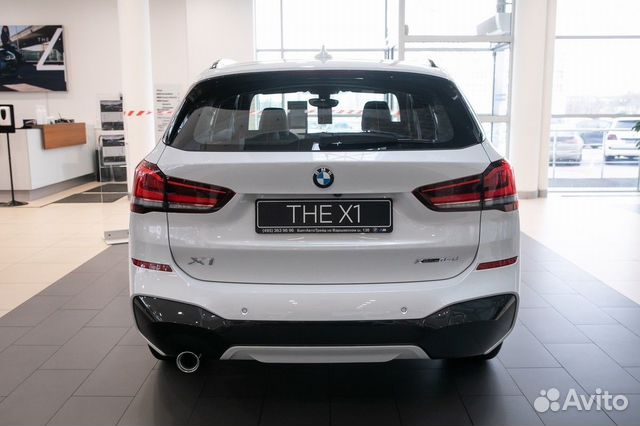 BMW X1 2.0 AT, 2022