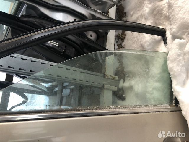 Стекло двери передней левой Camry V30 2001-2006