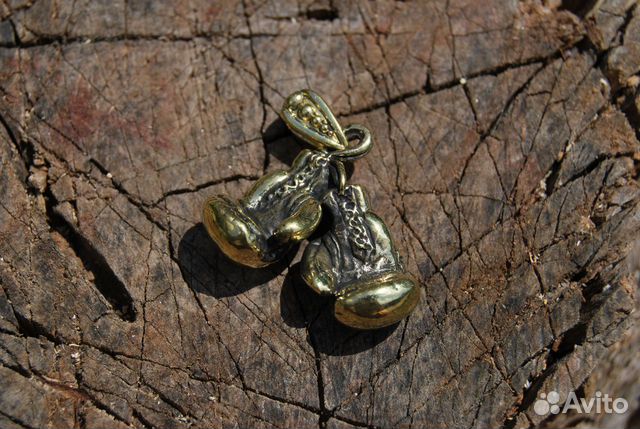 Брелок боксерские перчатки разные