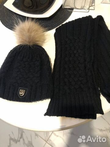 Шапка и шарф для ребенка