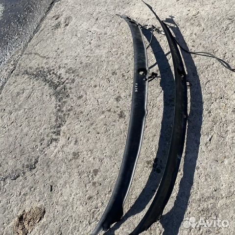 Молдинг ветрового стекла Мерседес Вито 638