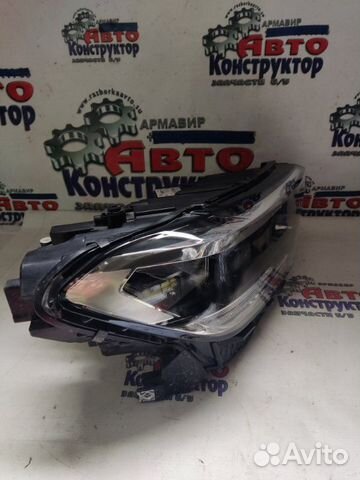Фара передняя правая Volkswagen Polo