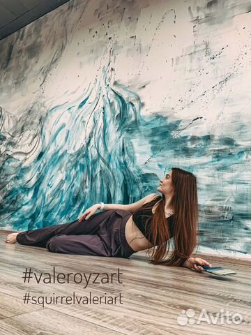 Роспись стен. Художник