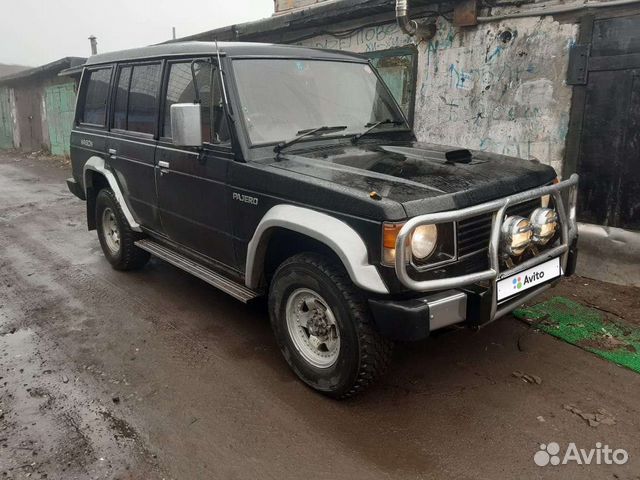 Mitsubishi Pajero 2.5 AT, 1990, 242 000 км