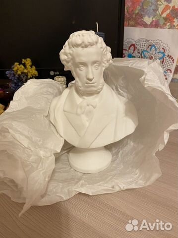 Бюст Пушкина