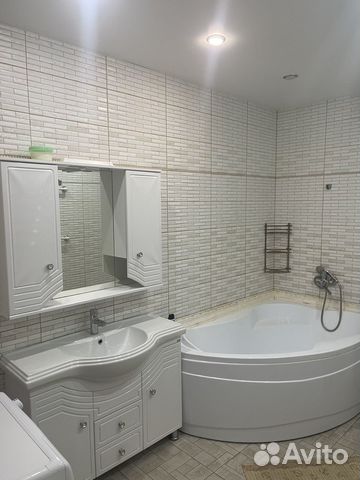 

3-к. квартира, 78 м², 1 кровать