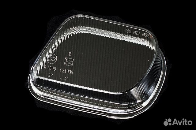 Стекло противотуманной фары Mercedes W210 99-право Стекло противотуманной фары Mercedes W210 99-право