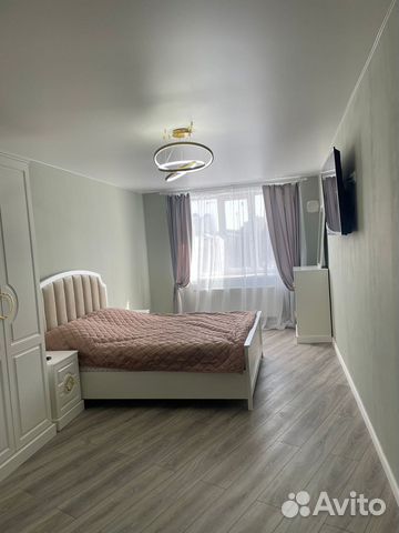 

3-к. квартира, 81,3 м², 4 кровати