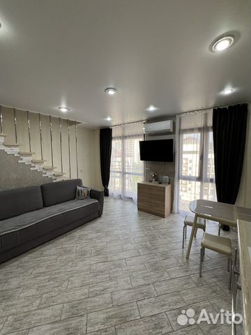 

2-к. квартира, 72 м², 7/7 эт.