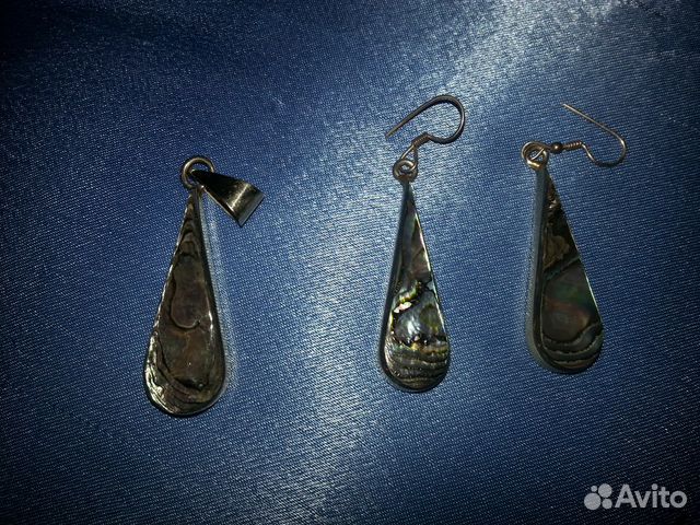 Украшения из серебра, с финифтью, значок, кольцо Украшения из серебра, с финифтью, значок, кольцо