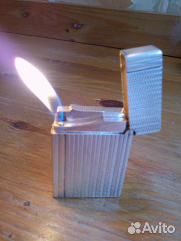 Зажигалка S. T. Dupont