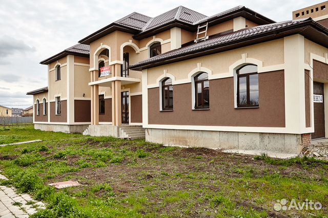 Дом 524 м² на участке 10 сот.