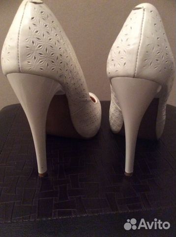 Свадебные белые туфли Свадебные белые туфли