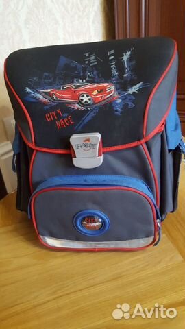 Школьный ранец с пеналом