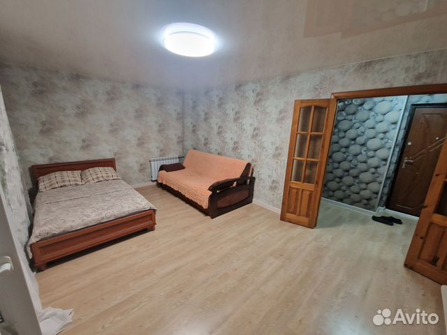 

1-к. квартира, 42 м², 2/5 эт.