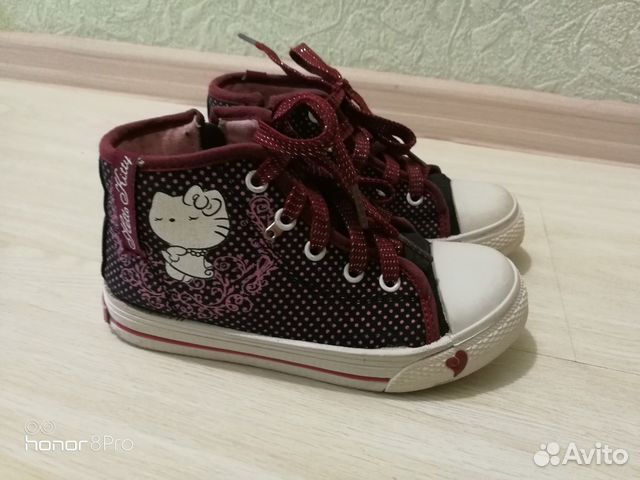 Кеды фирменные Hello Kitty новые Кеды фирменные Hello Kitty новые