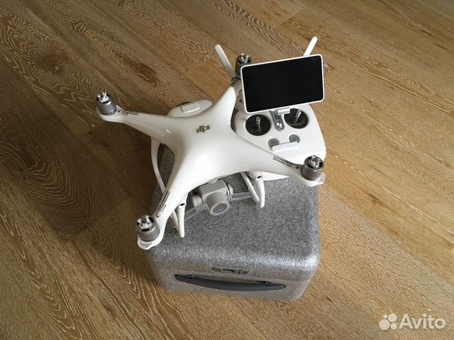Dji Phantom 4 Pro V2.0 / Plus. NEW Dji Phantom 4 Pro V2.0 / Plus. NEW