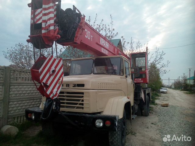 Услуги автокрана краз гп 30 тонн вылет стрелы 27м Услуги автокрана краз гп 30 тонн вылет стрелы 27м