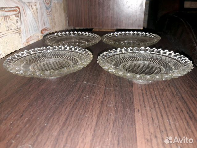 Старинные стеклянные розетки (блюдца).Мальцов