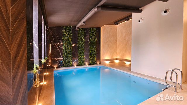 

10-к. и более коттедж, 700 м²