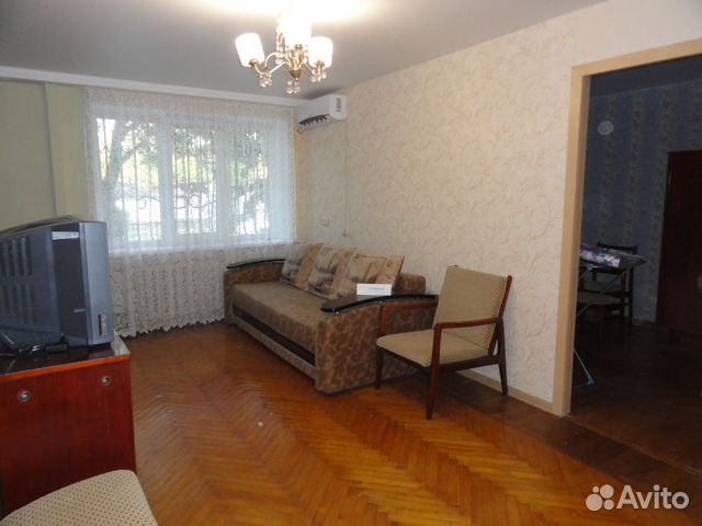 2-к квартира, 47 м², 1/4 эт.