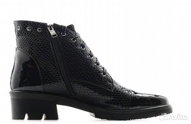 Ботинки из лаковой кожи демисезон (разм. 37) Ботинки из лаковой кожи демисезон (разм. 37)