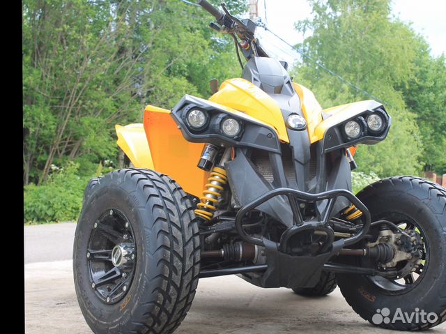 BRP Renegade стант