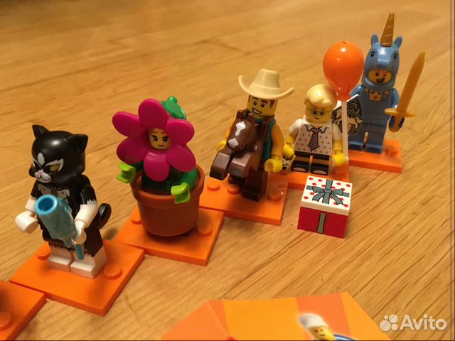 Lego Minifigures лего минифигуры серия 18