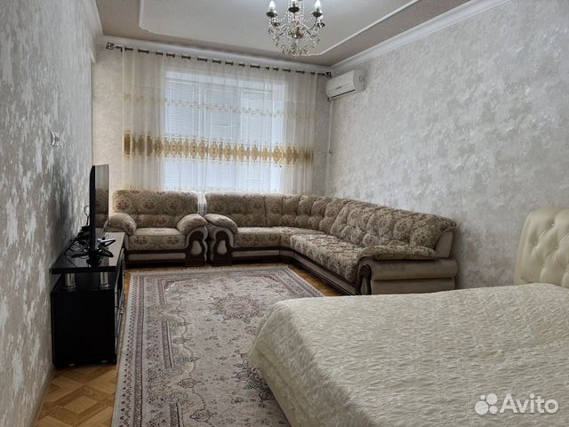 

1-к. квартира, 54 м², 3 кровати