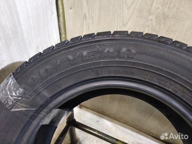 GoodYear Ice Navi Zea (4 шт) 215/65 R16