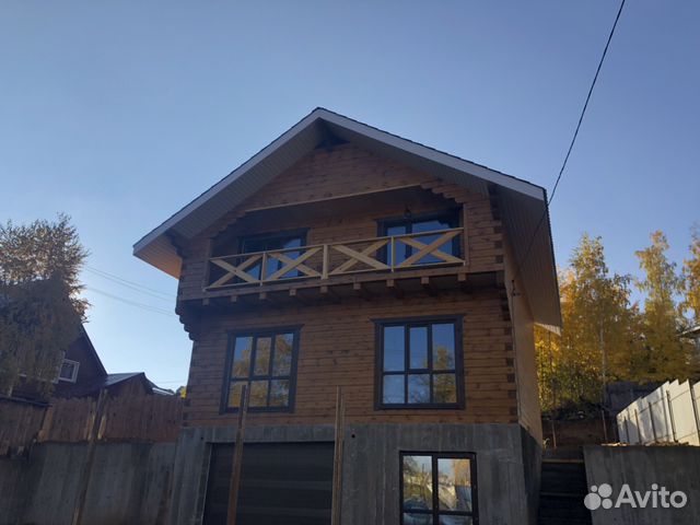 Коттедж 200 м² на участке 7 сот.