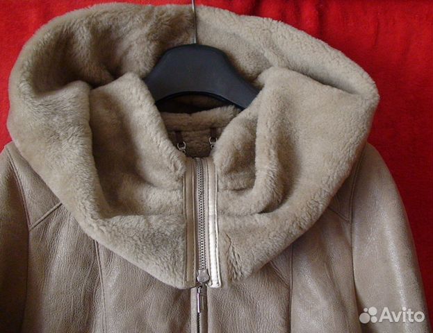 Дубленка новая. Натуральная Дубленка новая. Натуральная